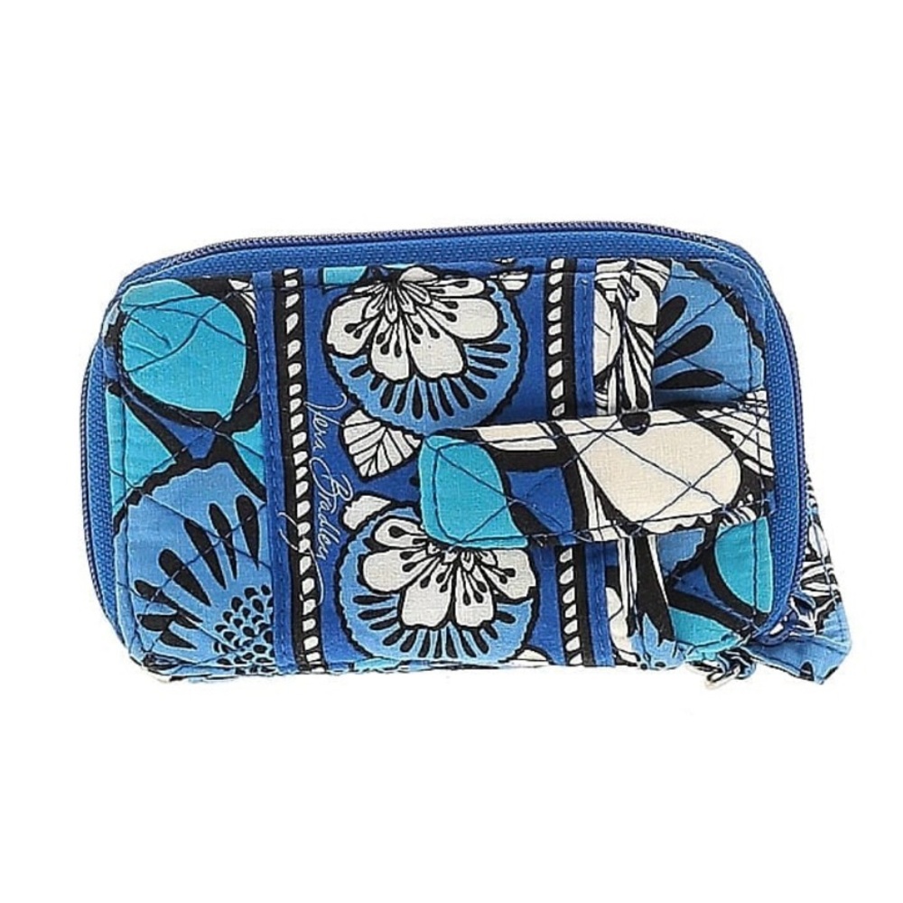 Vera Bradley wristlet/wallet in blue bayou pattern. NWOT - Picture 2 of 3